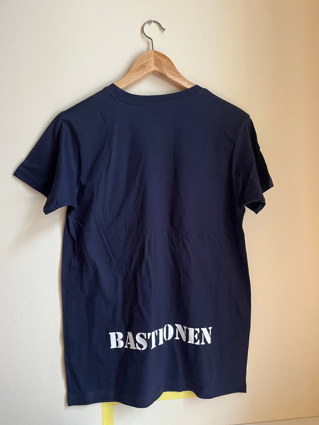 Lyn-logo/ Bastionen T-skjorte